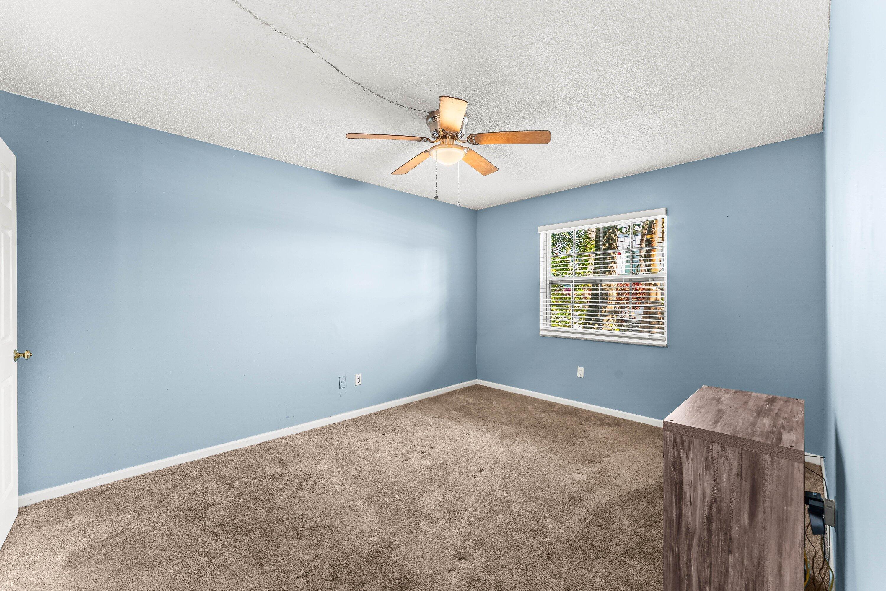 POPPLETON CREEK CONDO - Residential