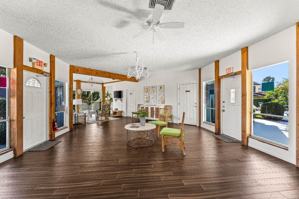 POPPLETON CREEK CONDO - Residential