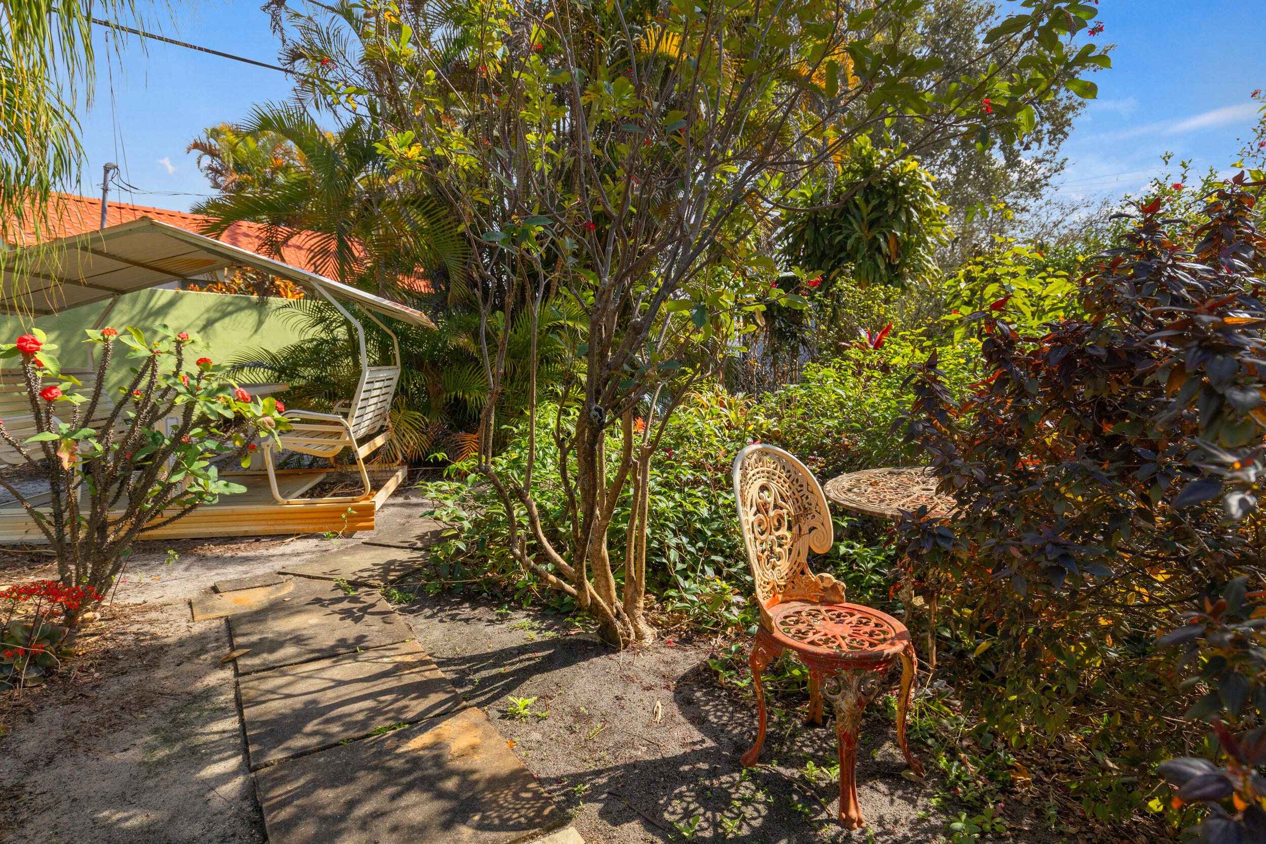 MANTYHARJU LANTANA IN - Residential