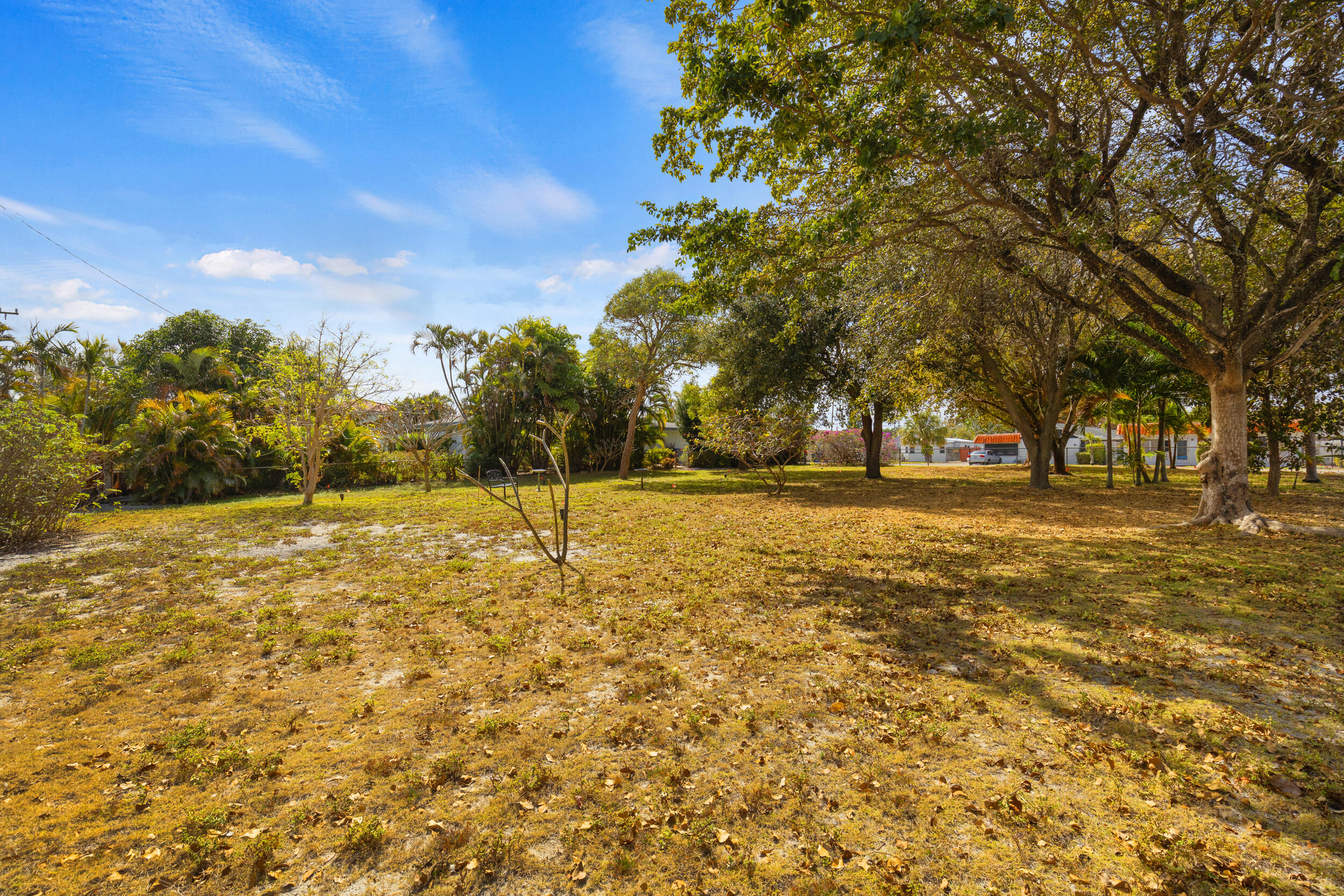 MANTYHARJU LANTANA IN - Residential