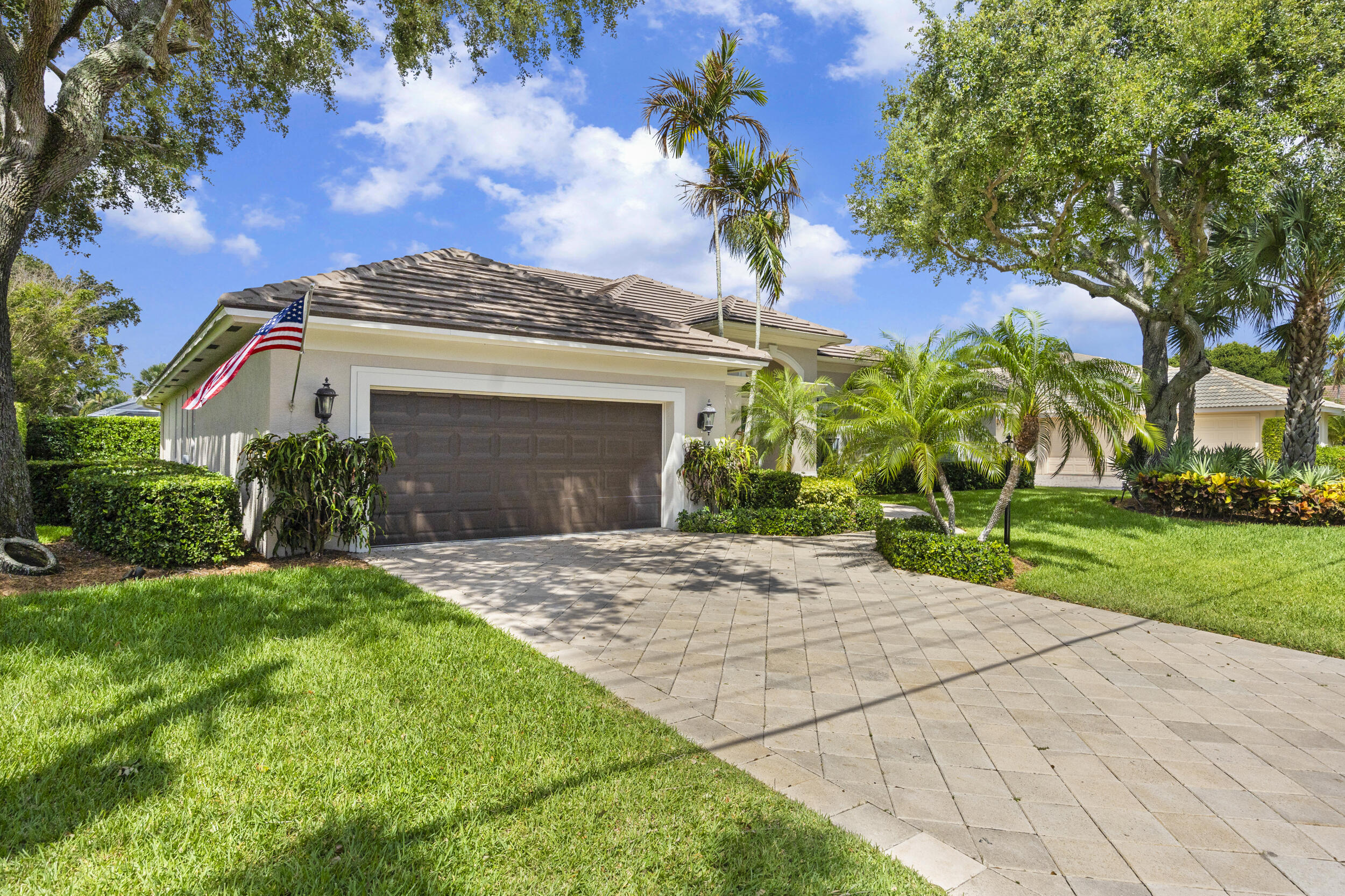 JUPITER RIVER ESTATES - Residential