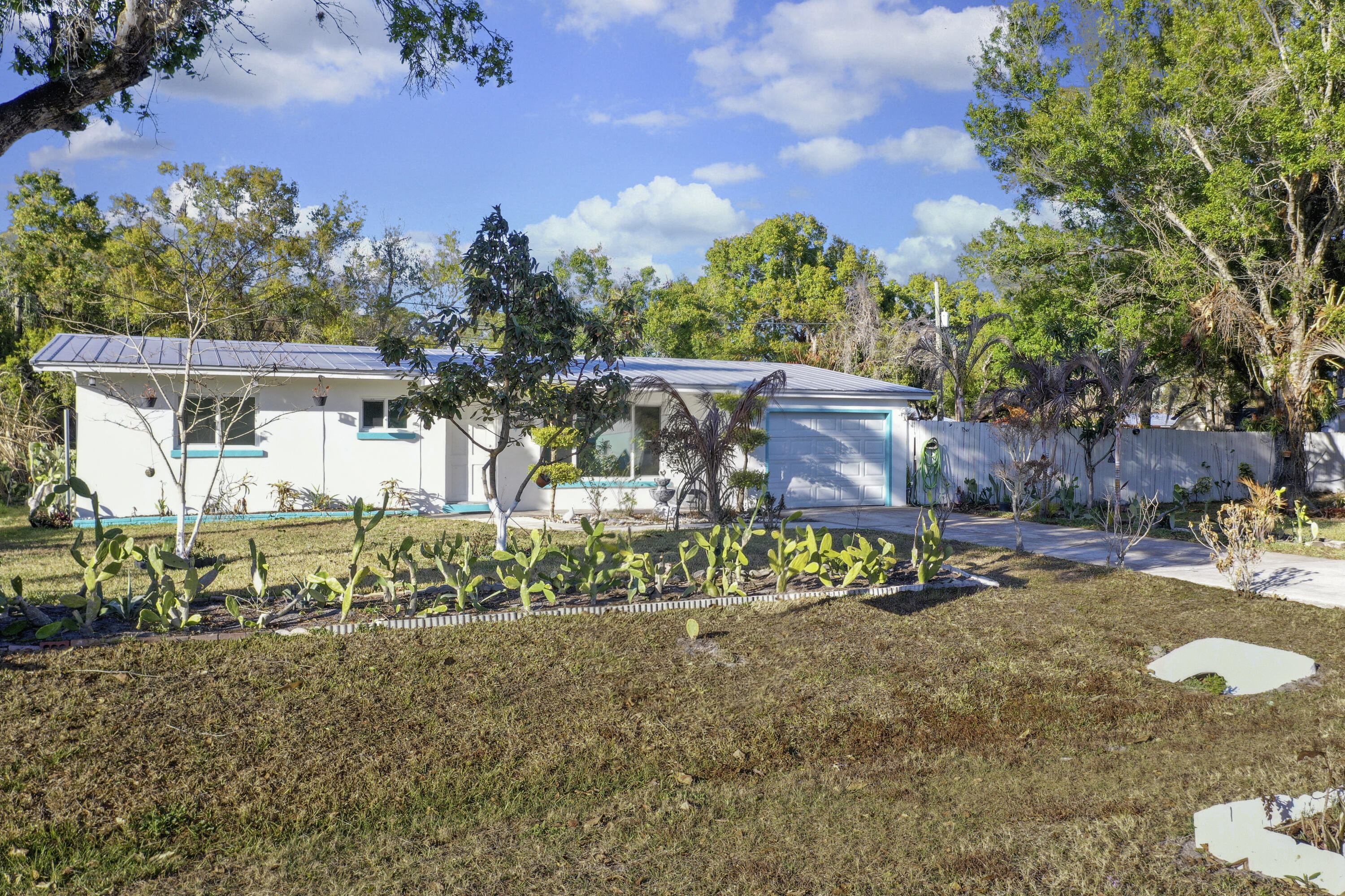 LAKEWOOD PARK UNIT 10 - Residential