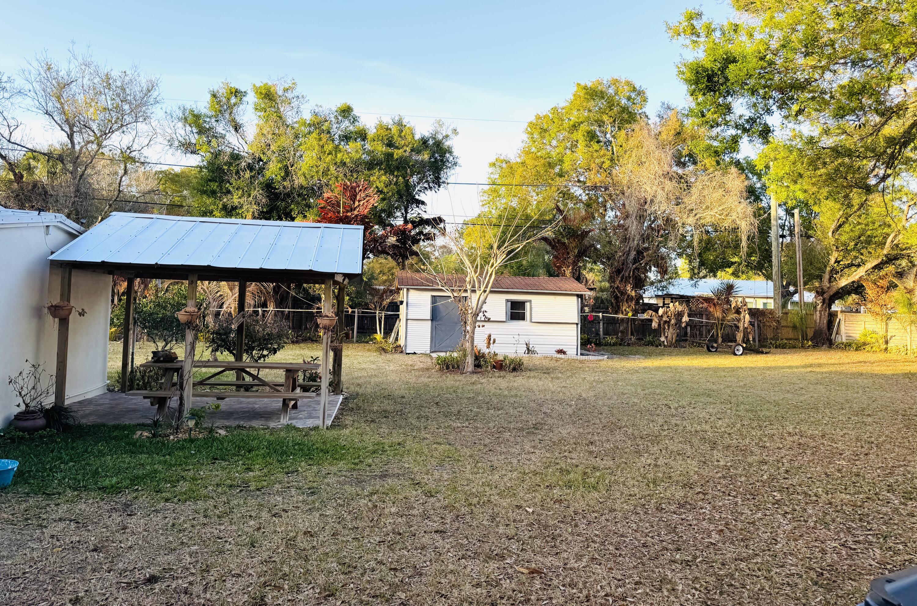 LAKEWOOD PARK UNIT 10 - Residential