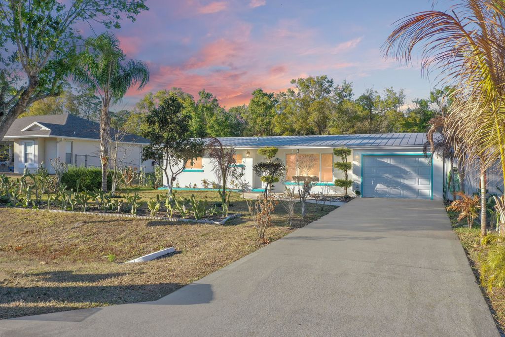 Photo of 7204 Fort Walton Avenue, Fort Pierce, FL 34951 (MLS # R11161915)