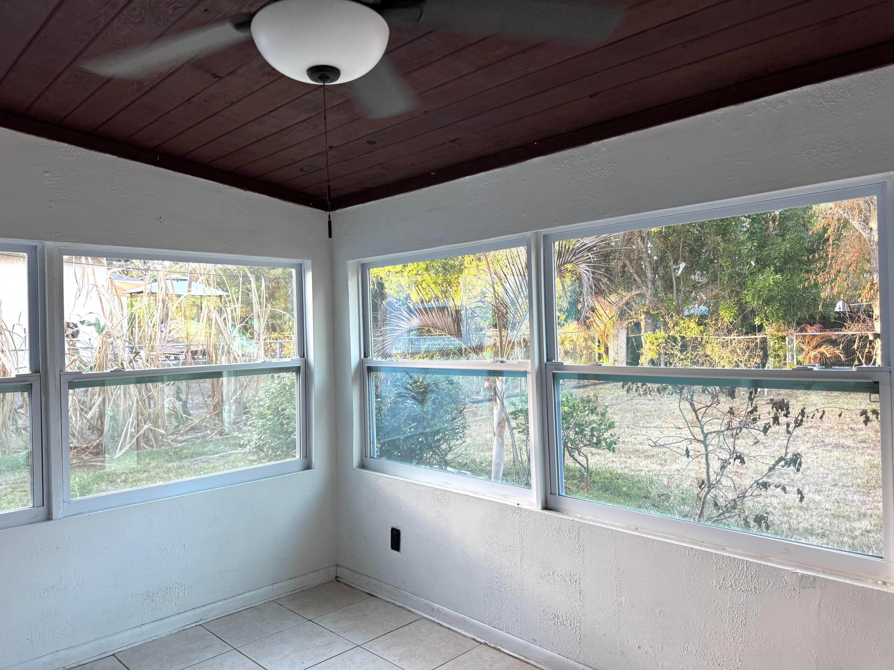 LAKEWOOD PARK UNIT 10 - Residential