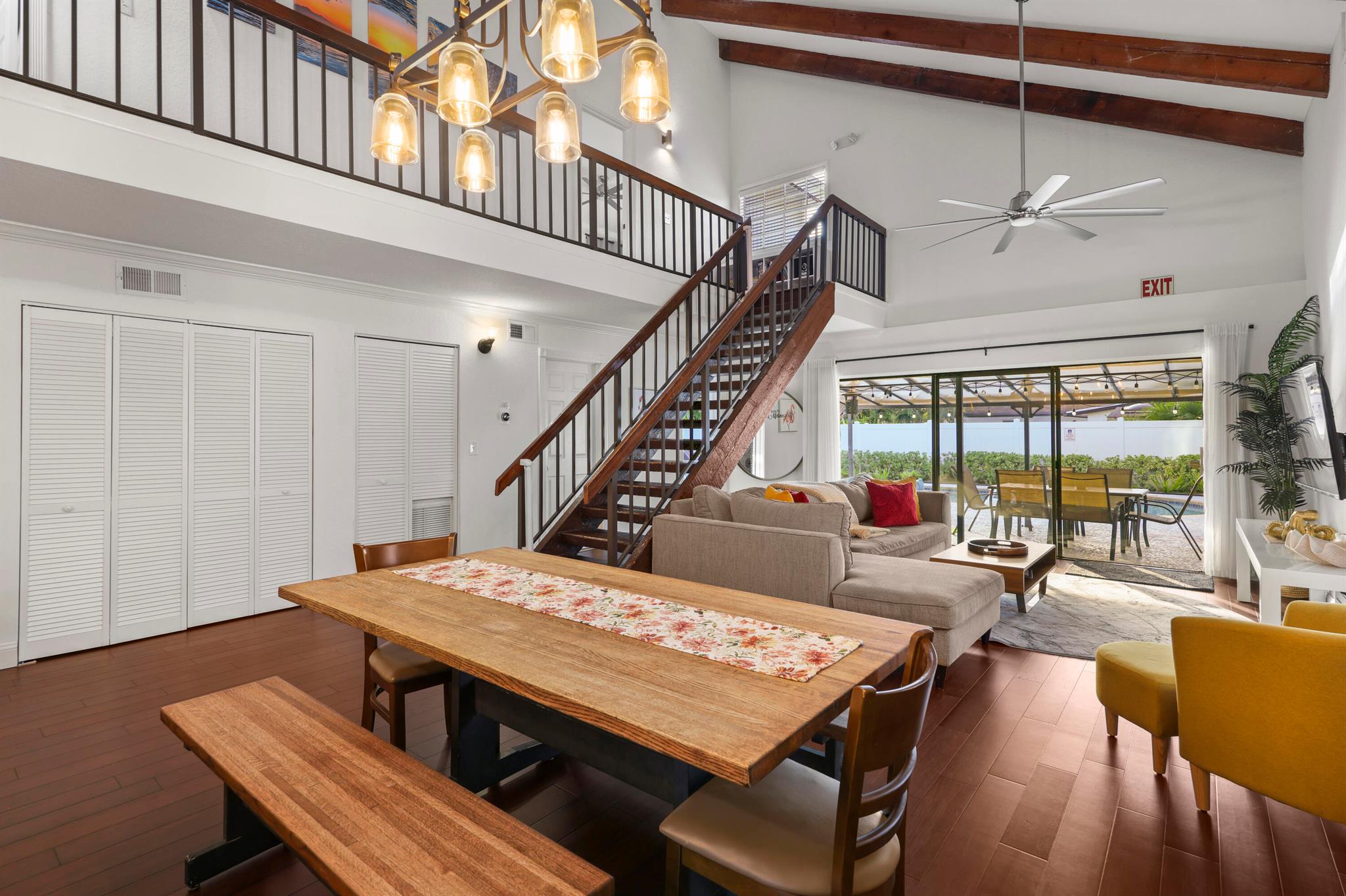 SOUTHRIDGE - Residential