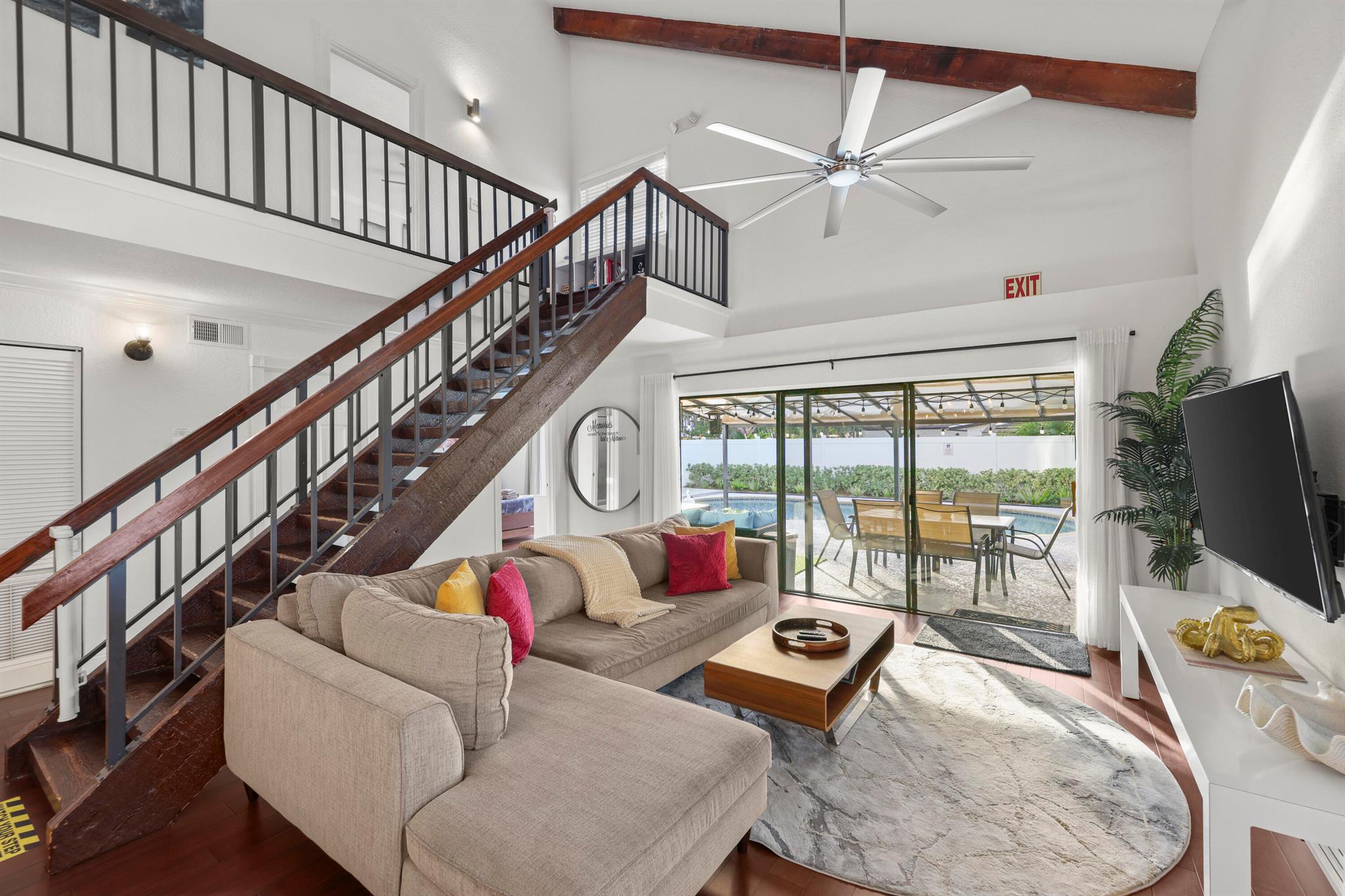 SOUTHRIDGE - Residential