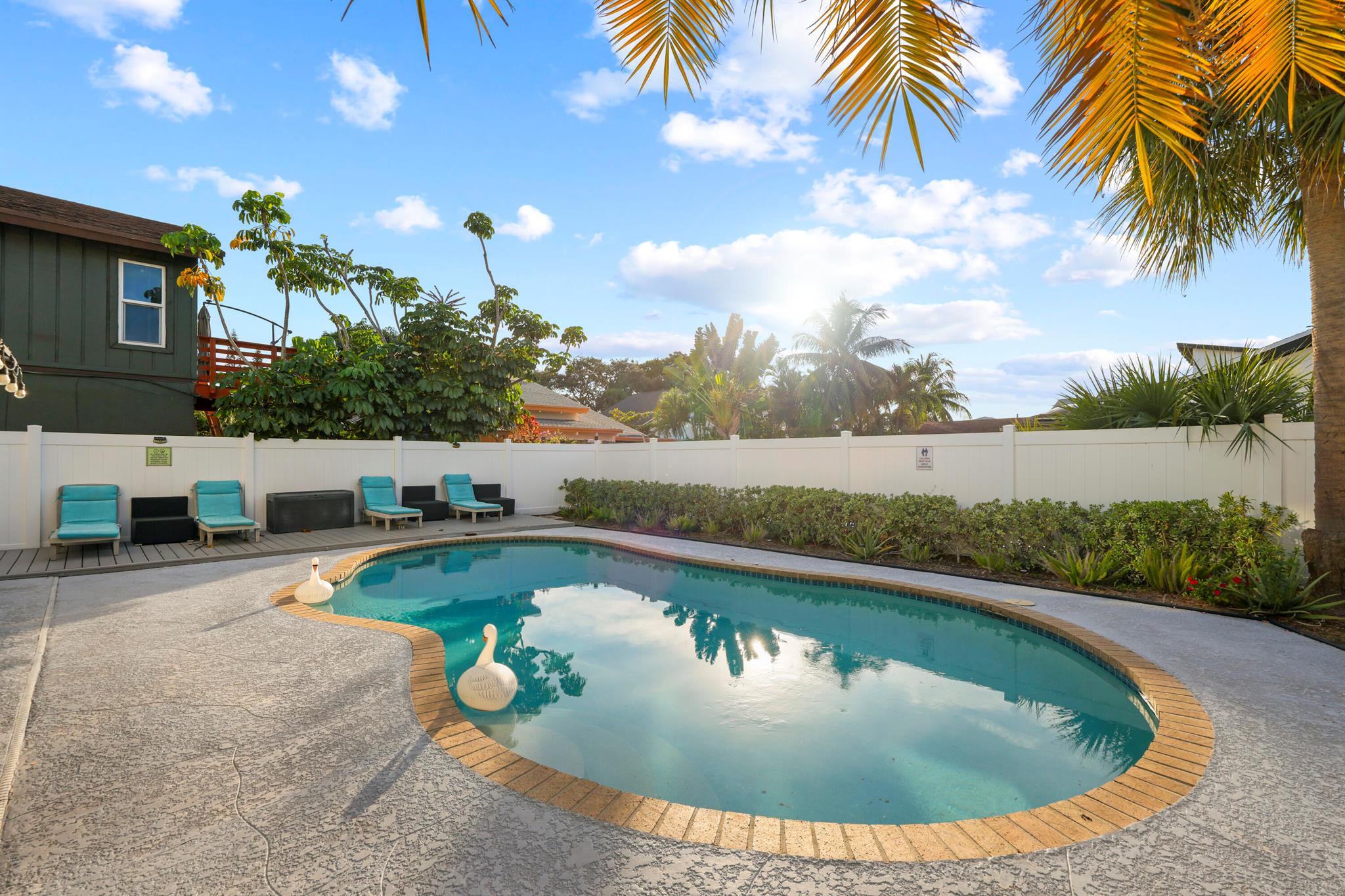 SOUTHRIDGE - Residential