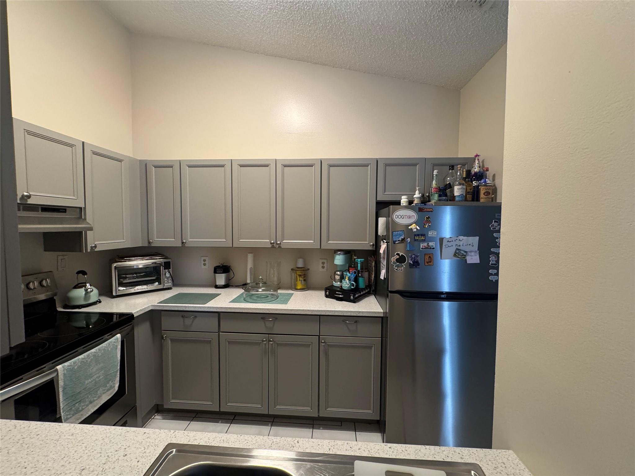 1368 Periwinkle Pl 1368