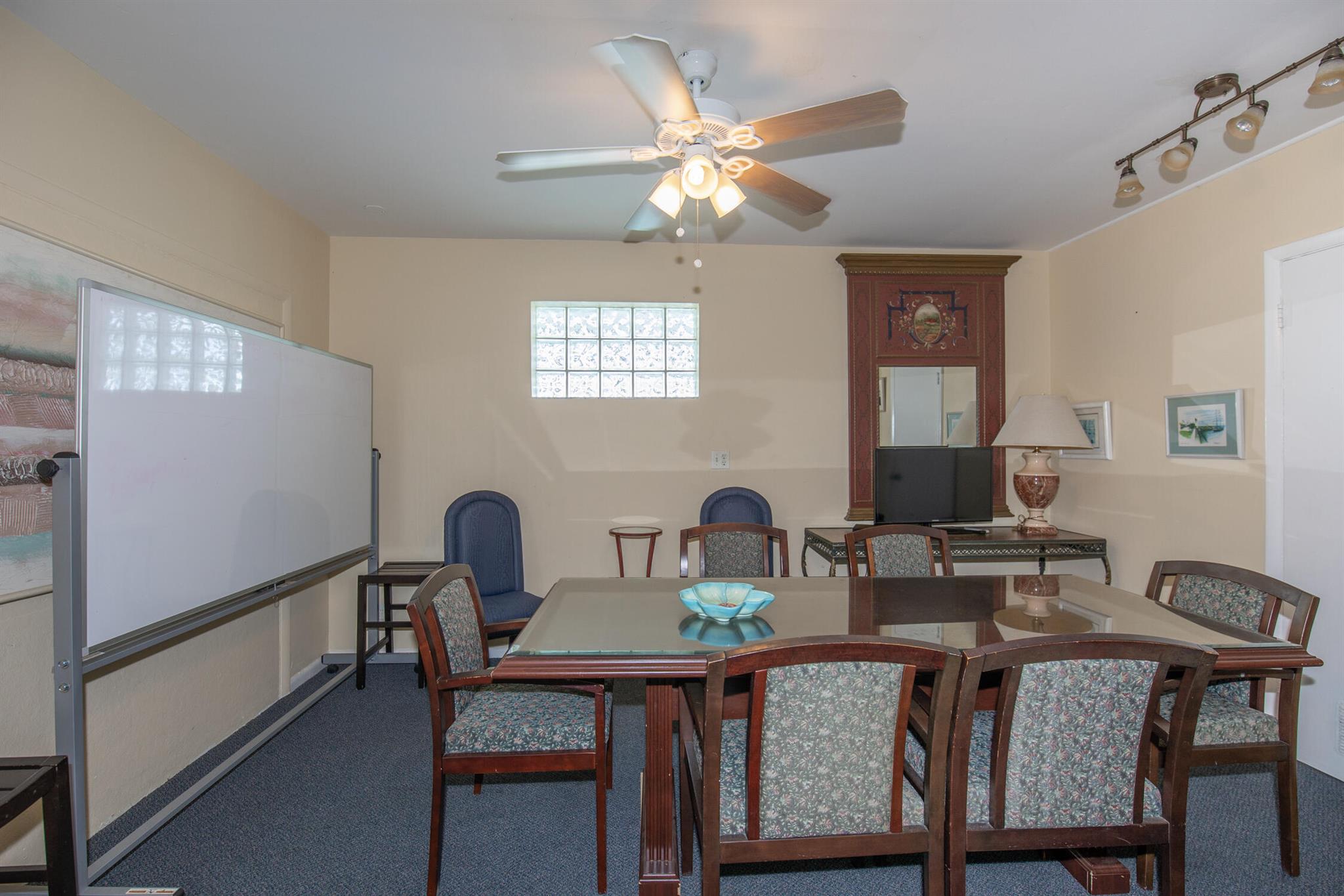 Lake Clarke Gardens Condo - Residential