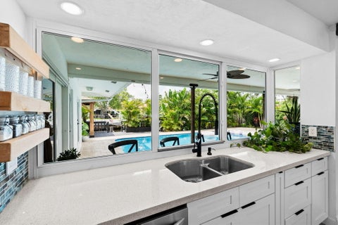 Tiny photo for 6040 SW 14th Street, Plantation, FL 33317 (MLS # B26036511)