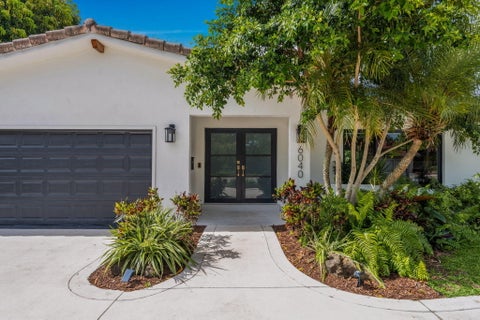 Tiny photo for 6040 SW 14th Street, Plantation, FL 33317 (MLS # B26036511)