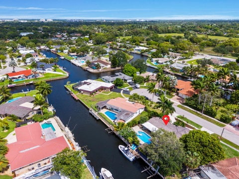 Tiny photo for 6040 SW 14th Street, Plantation, FL 33317 (MLS # B26036511)