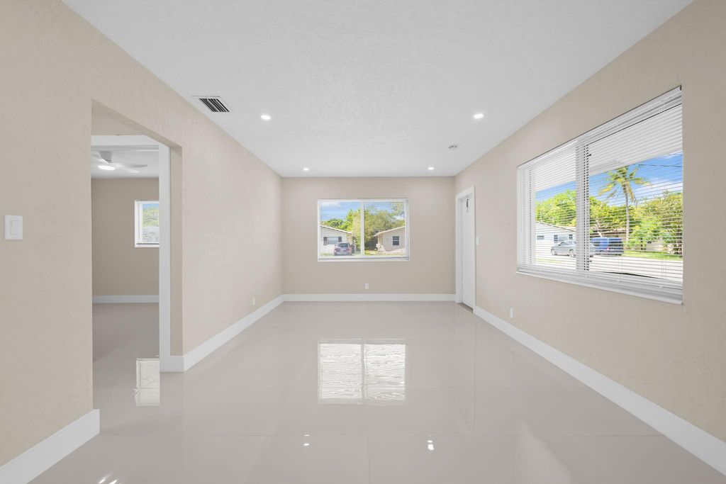 Photo of 832 NE 12th Avenue #1, Pompano Beach, FL 33060 (MLS # B26002713)