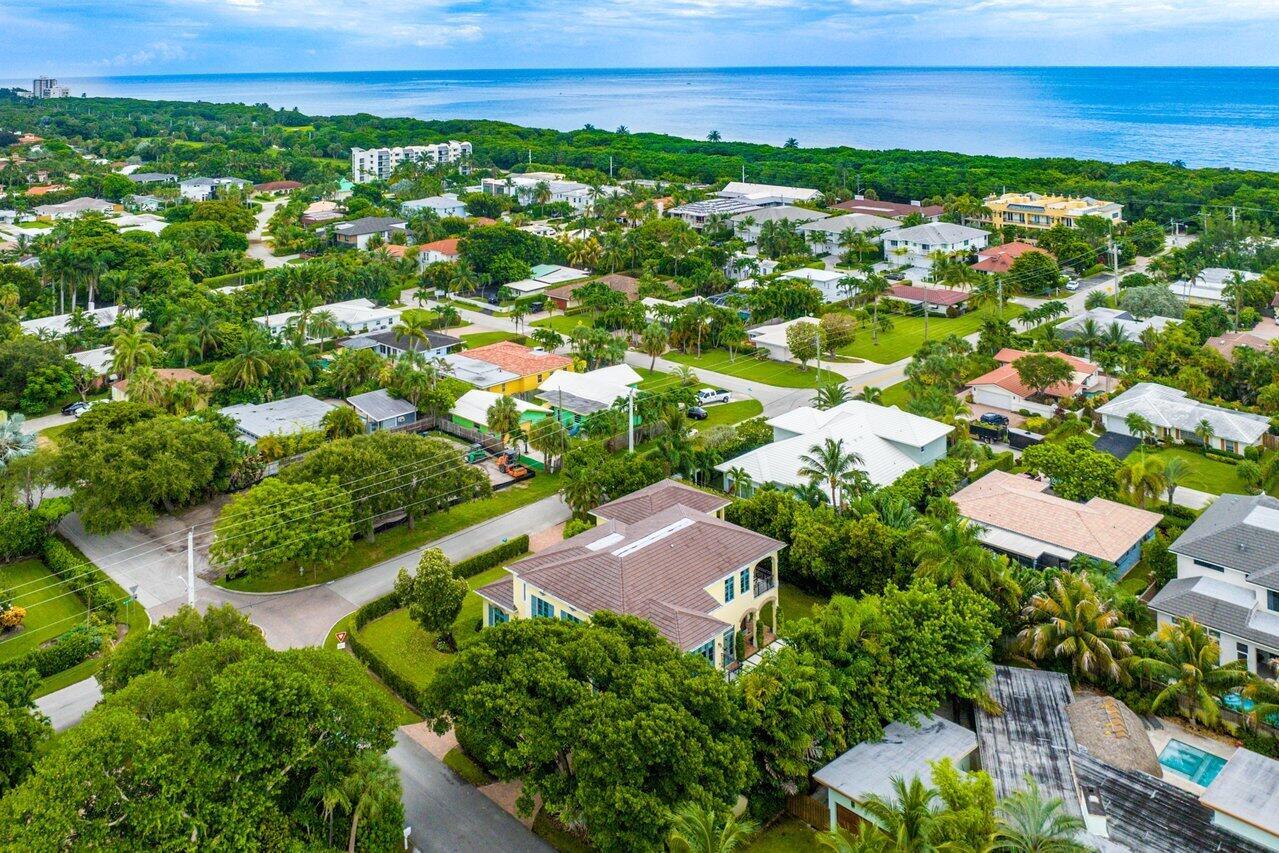 BOCA RATON RIVIERA - Residential