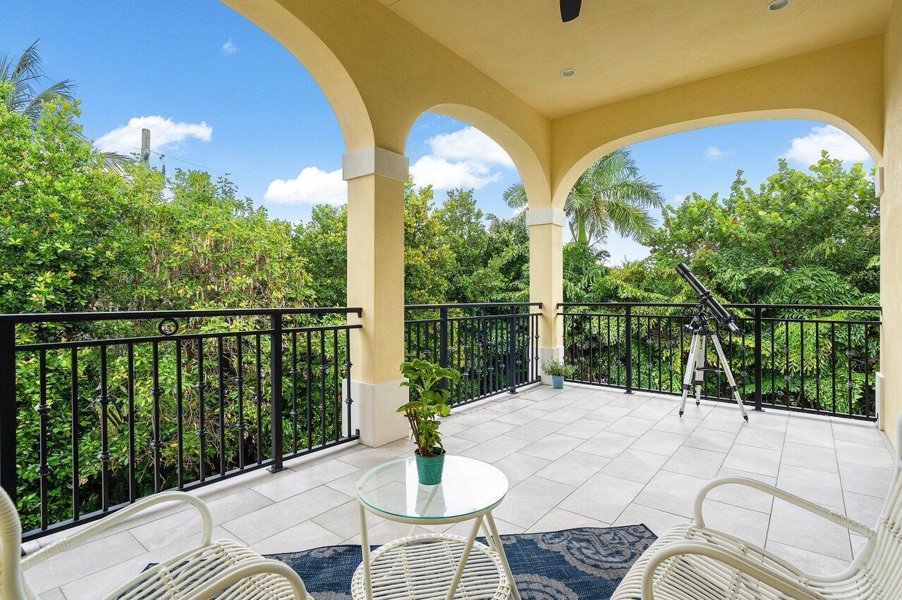 BOCA RATON RIVIERA - Residential
