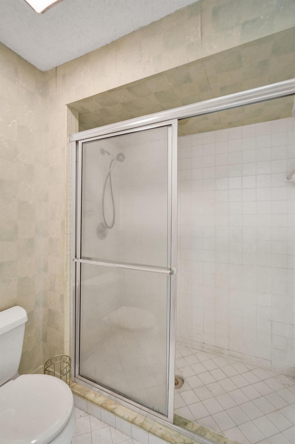 SAG HARBOR TRACE - Residential