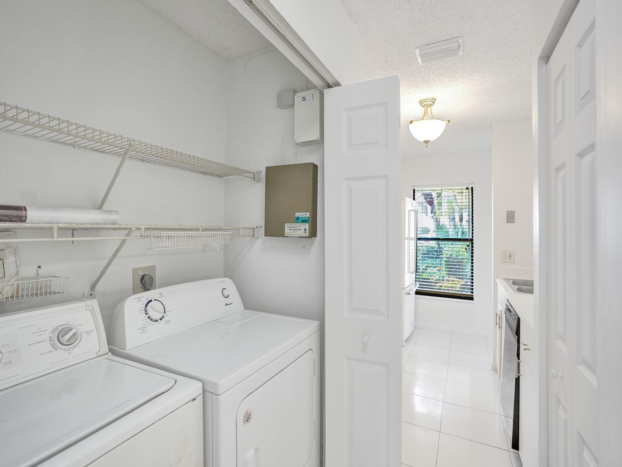 SAG HARBOR TRACE - Residential