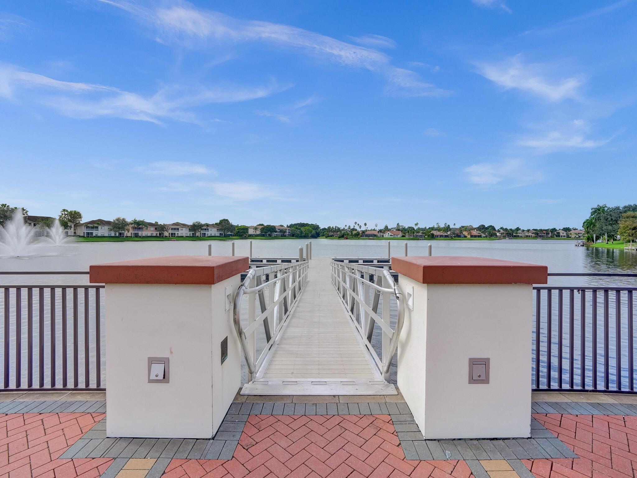 SAG HARBOR TRACE - Residential