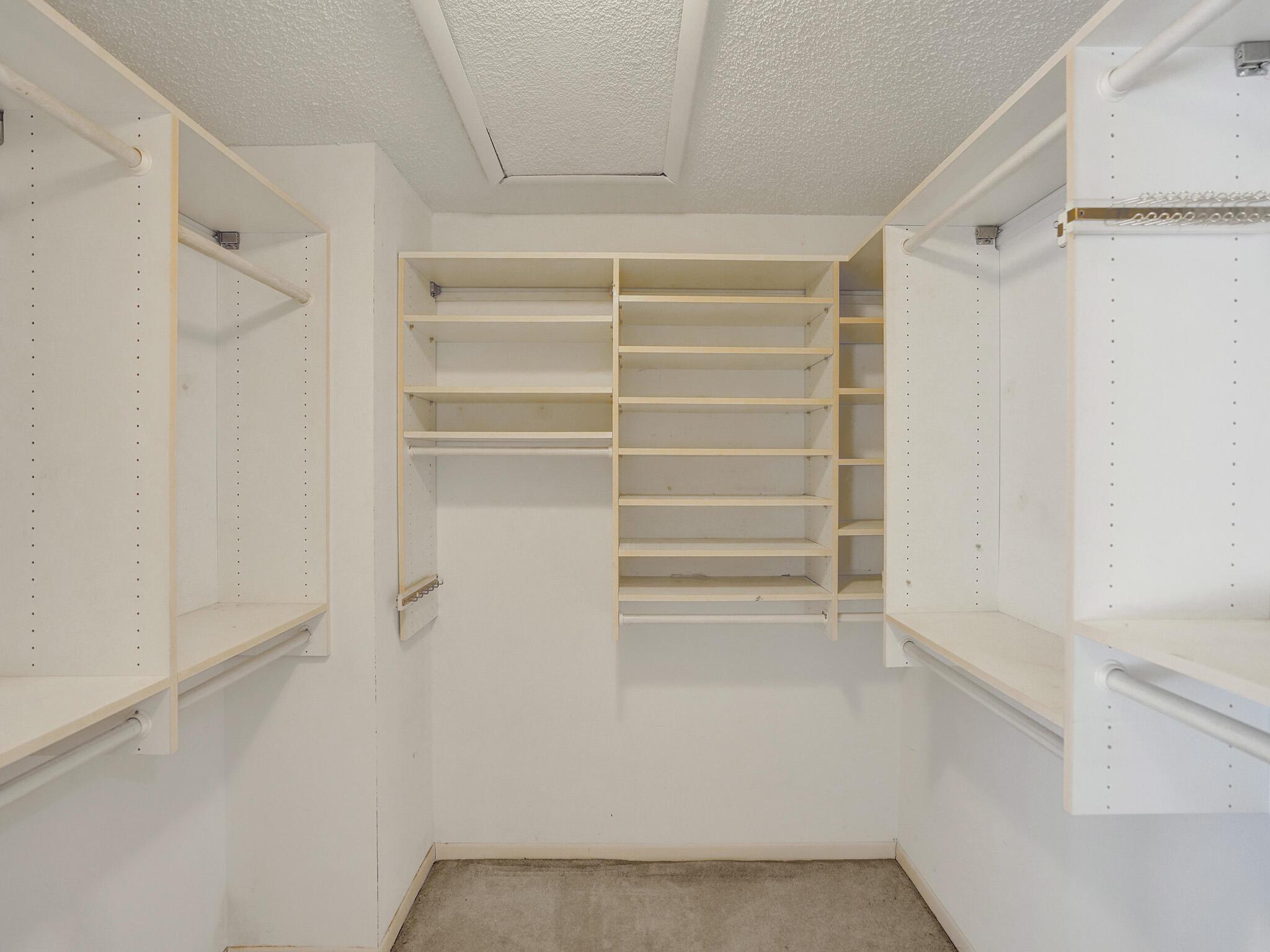 SAG HARBOR TRACE - Residential