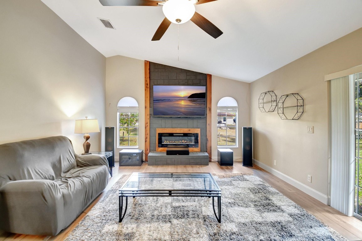 THE ACREAGE - Residential