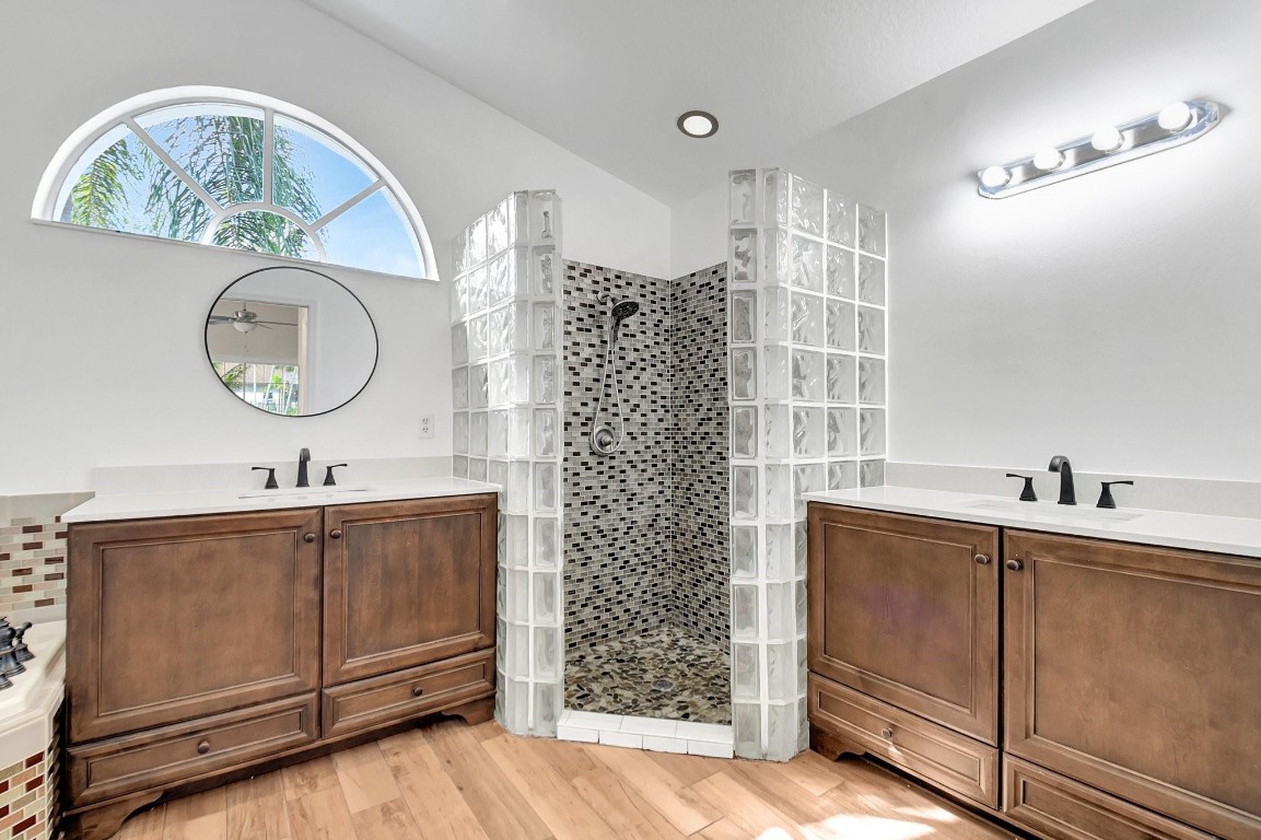 THE ACREAGE - Residential