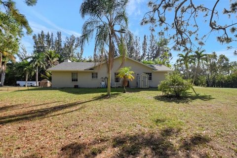 A home in Loxahatchee