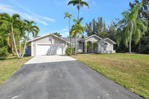 A home in Loxahatchee