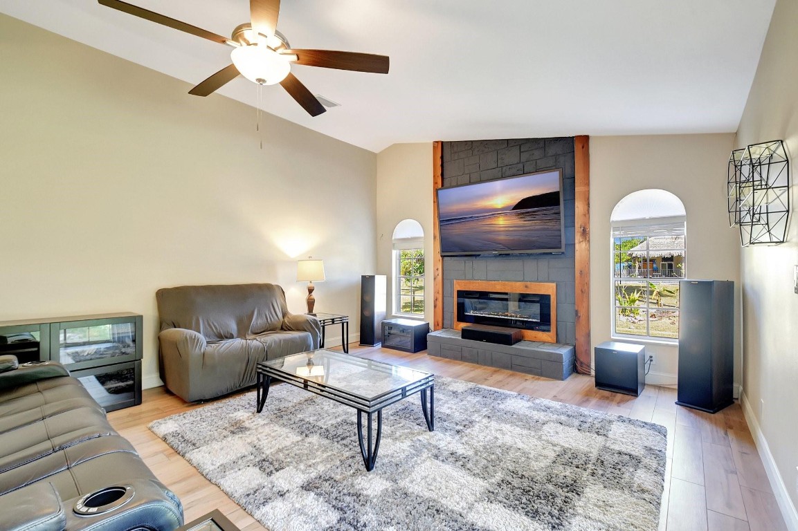 THE ACREAGE - Residential