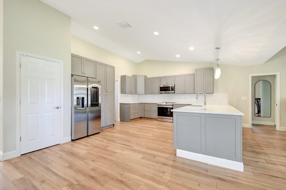 THE ACREAGE - Residential