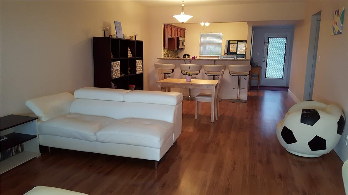 FOOXWOOD HOLLOW - Residential