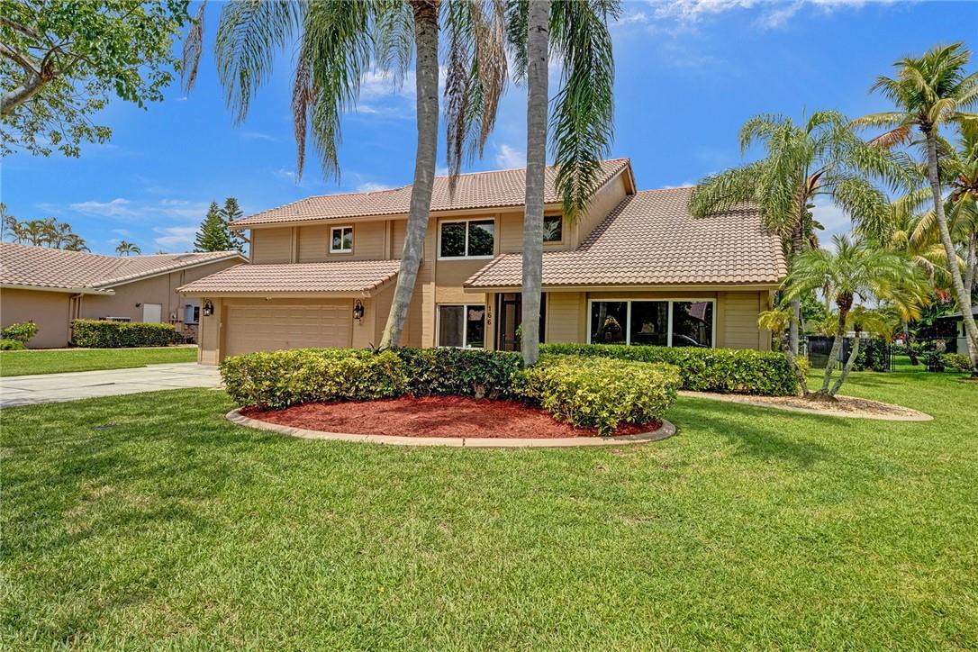 Oak Wood 80-39 B - Residential