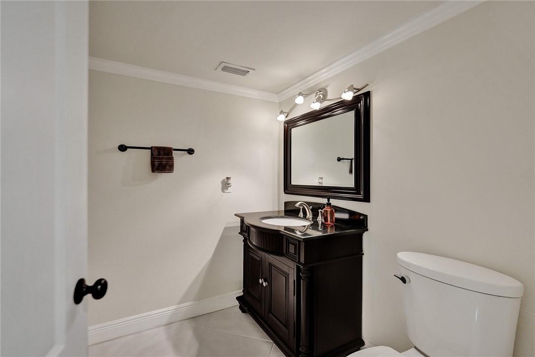 Oak Wood 80-39 B - Residential