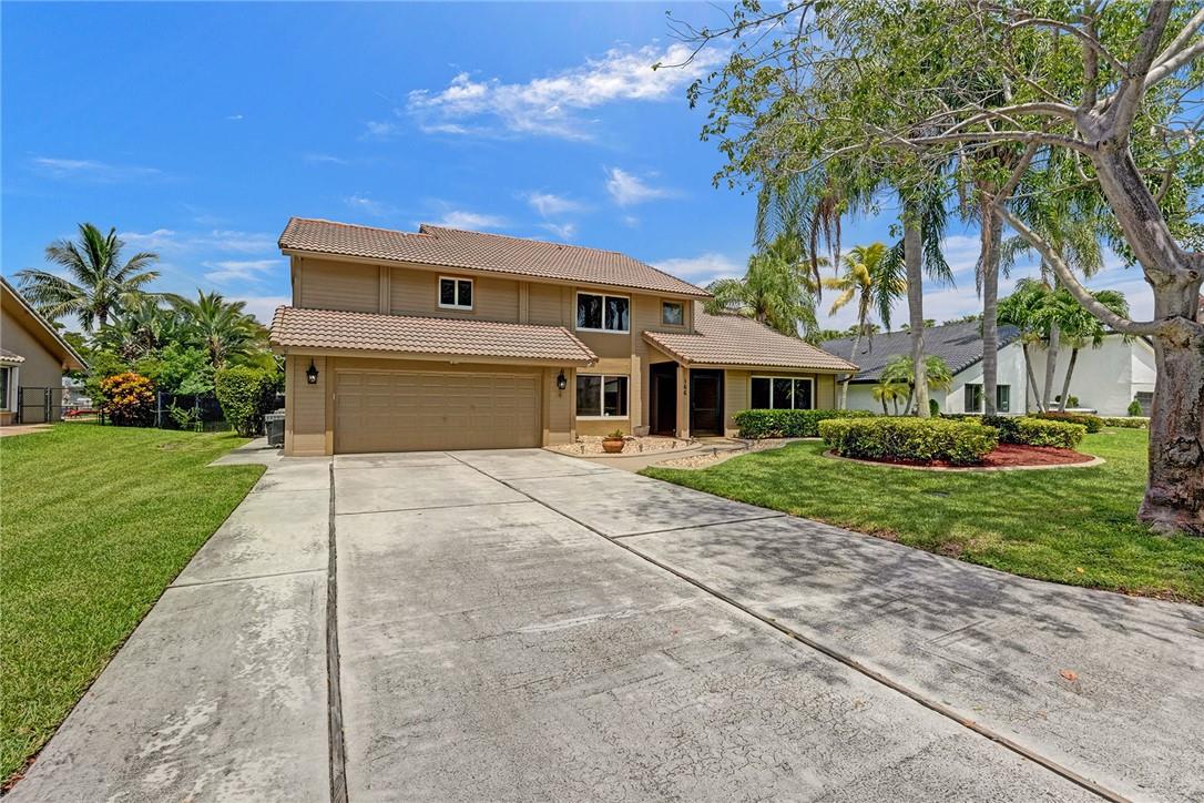Oak Wood 80-39 B - Residential