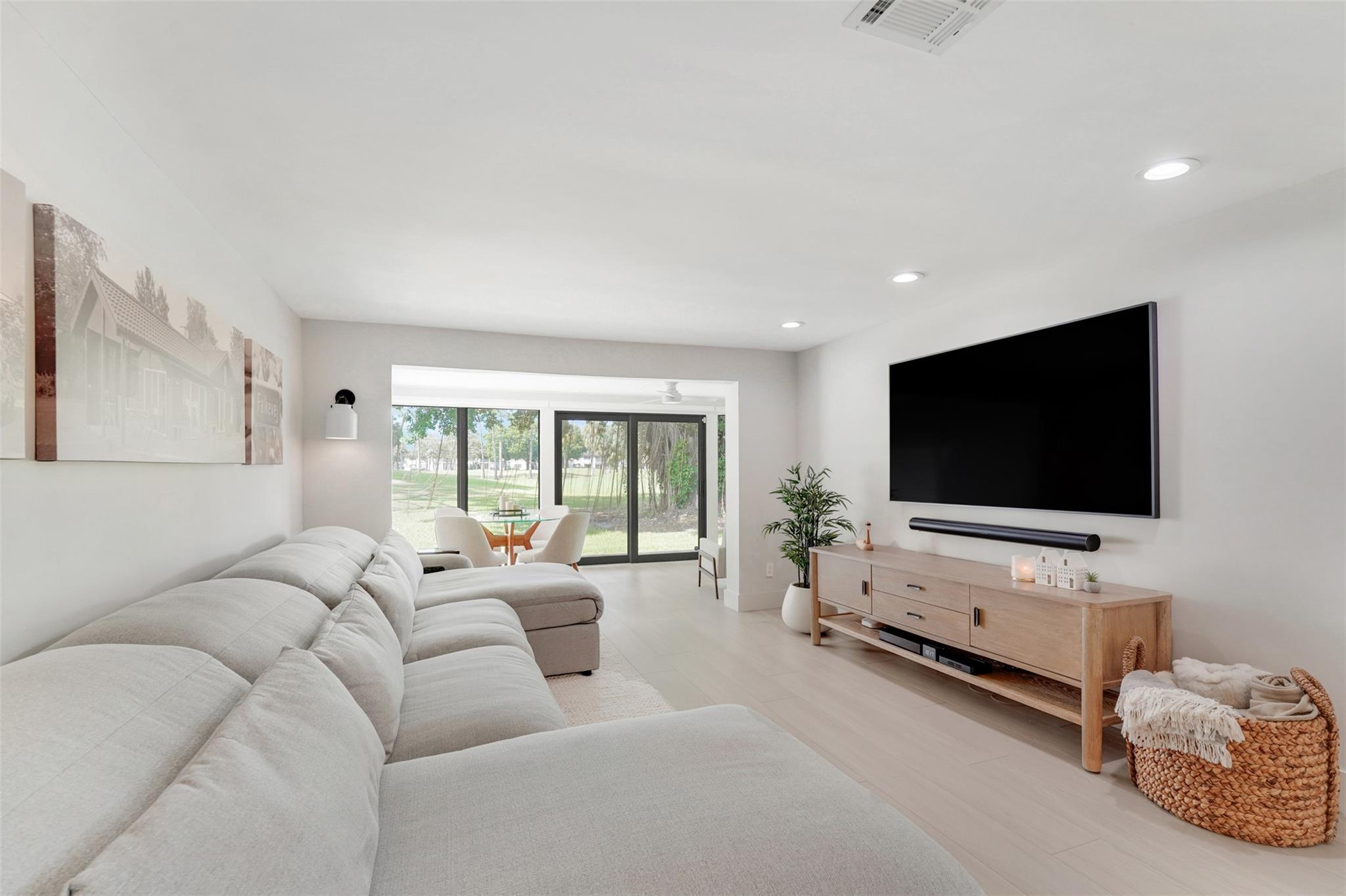 FAIRWAYS OF BOCA LAGO - Residential