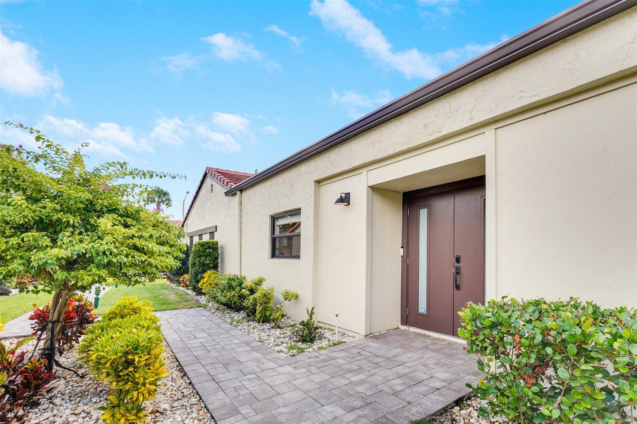 FAIRWAYS OF BOCA LAGO - Residential