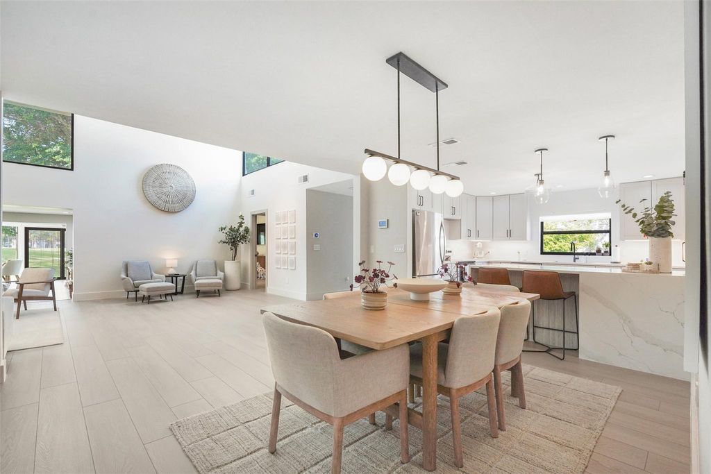 Photo of 8569 Casa Del Lago, Boca Raton, FL 33433 (MLS # F10532683)