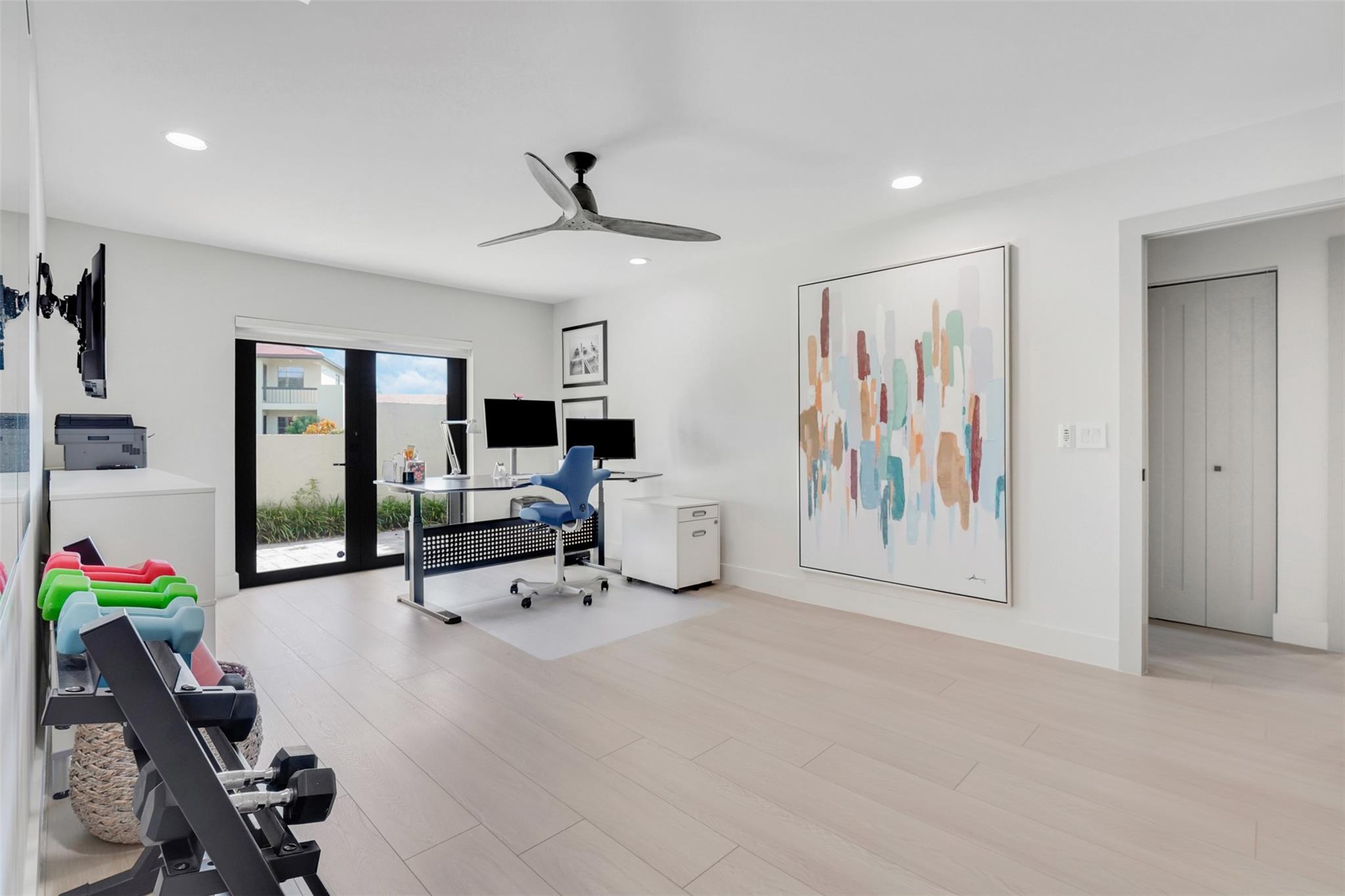 FAIRWAYS OF BOCA LAGO - Residential