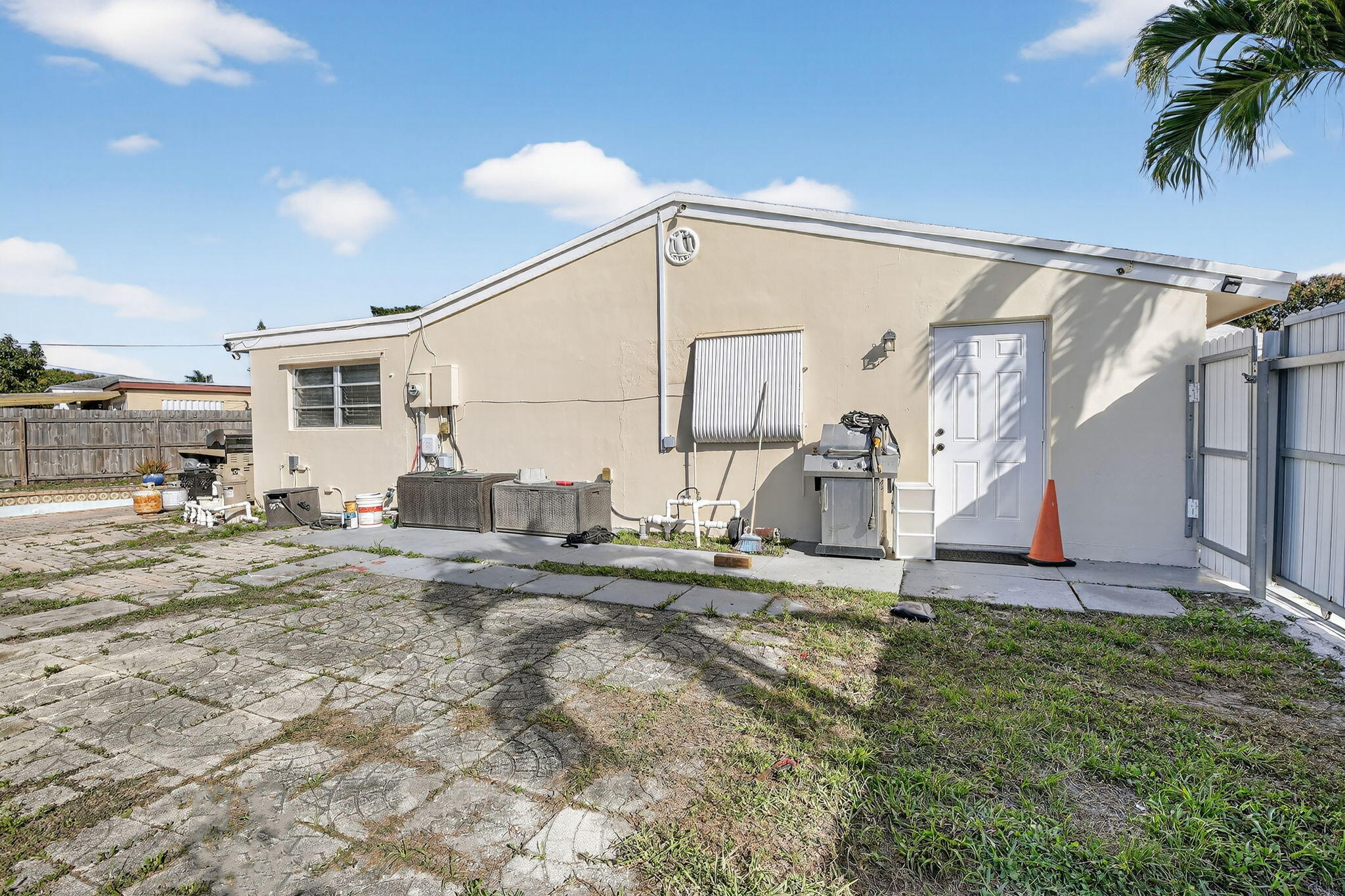 MIRAMAR SEC 3 - Residential