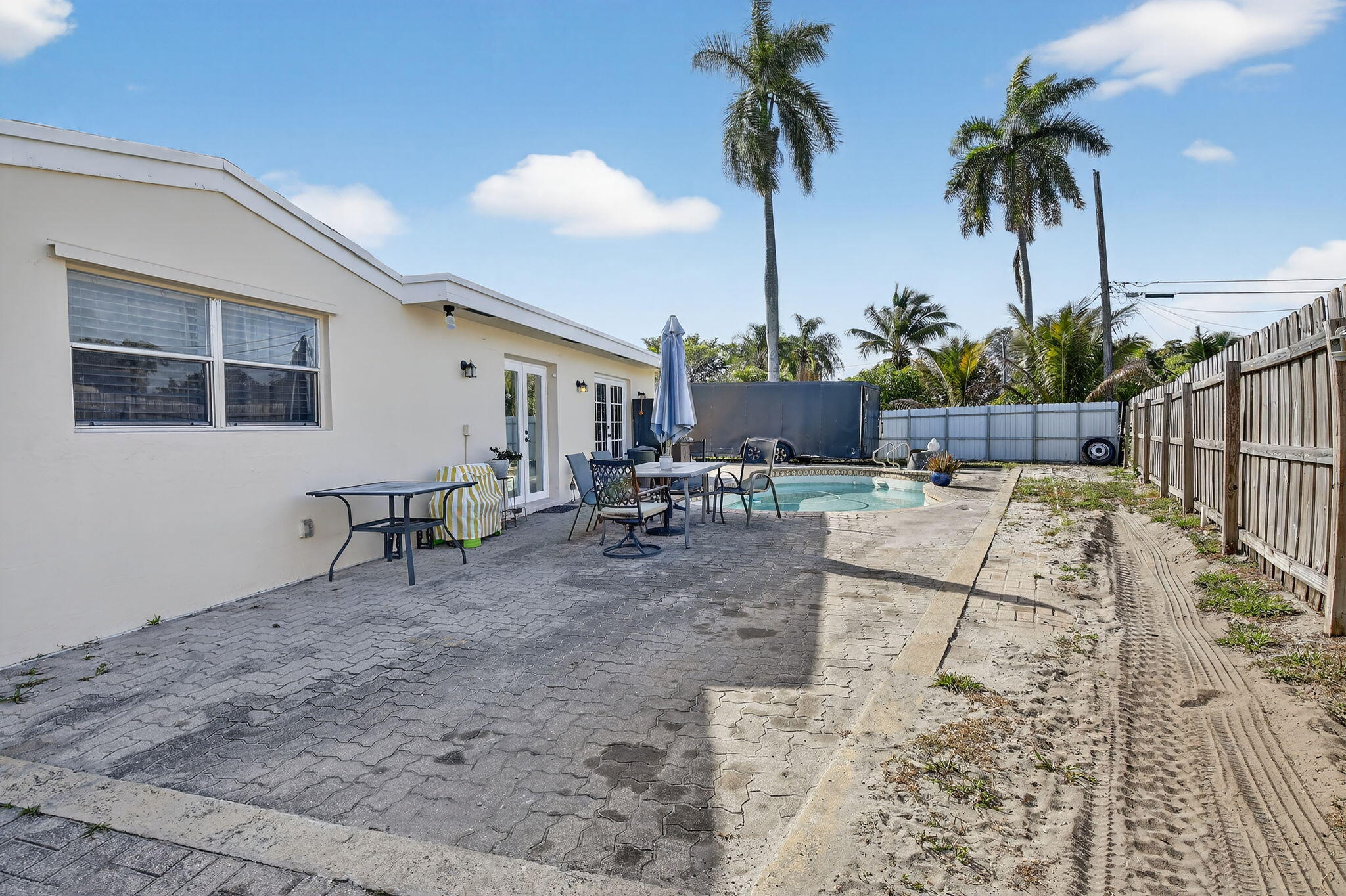 MIRAMAR SEC 3 - Residential