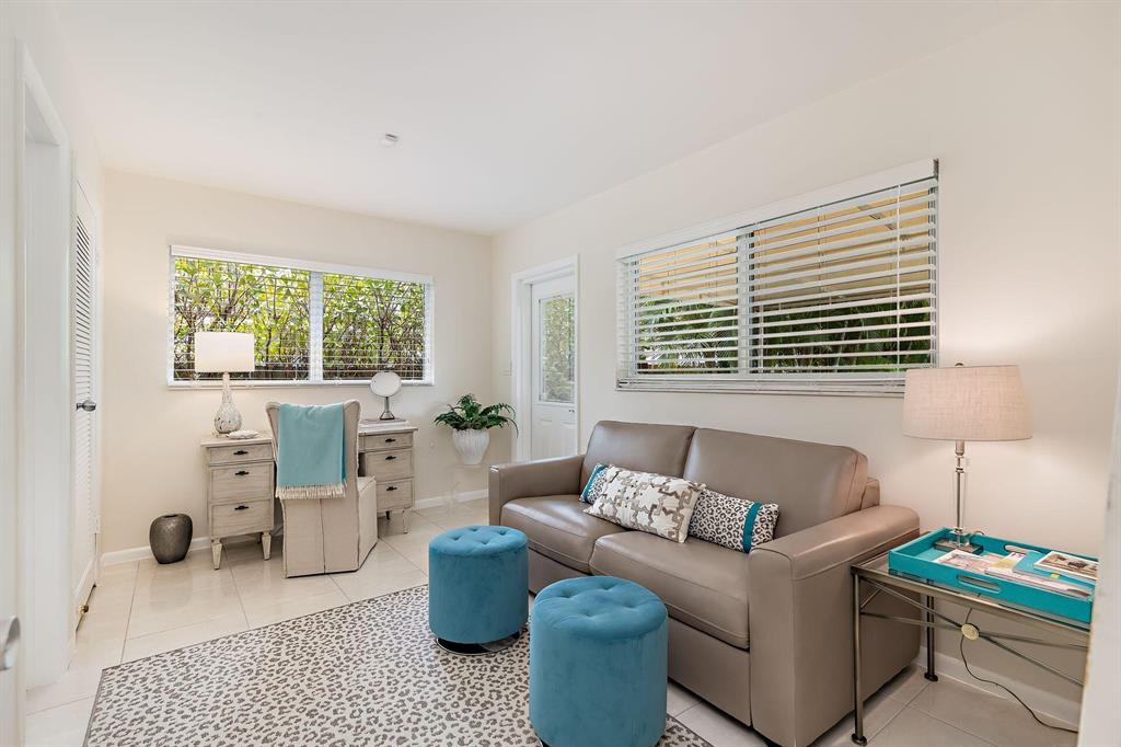 NORTH SHORE TERRACE 2 - Residential