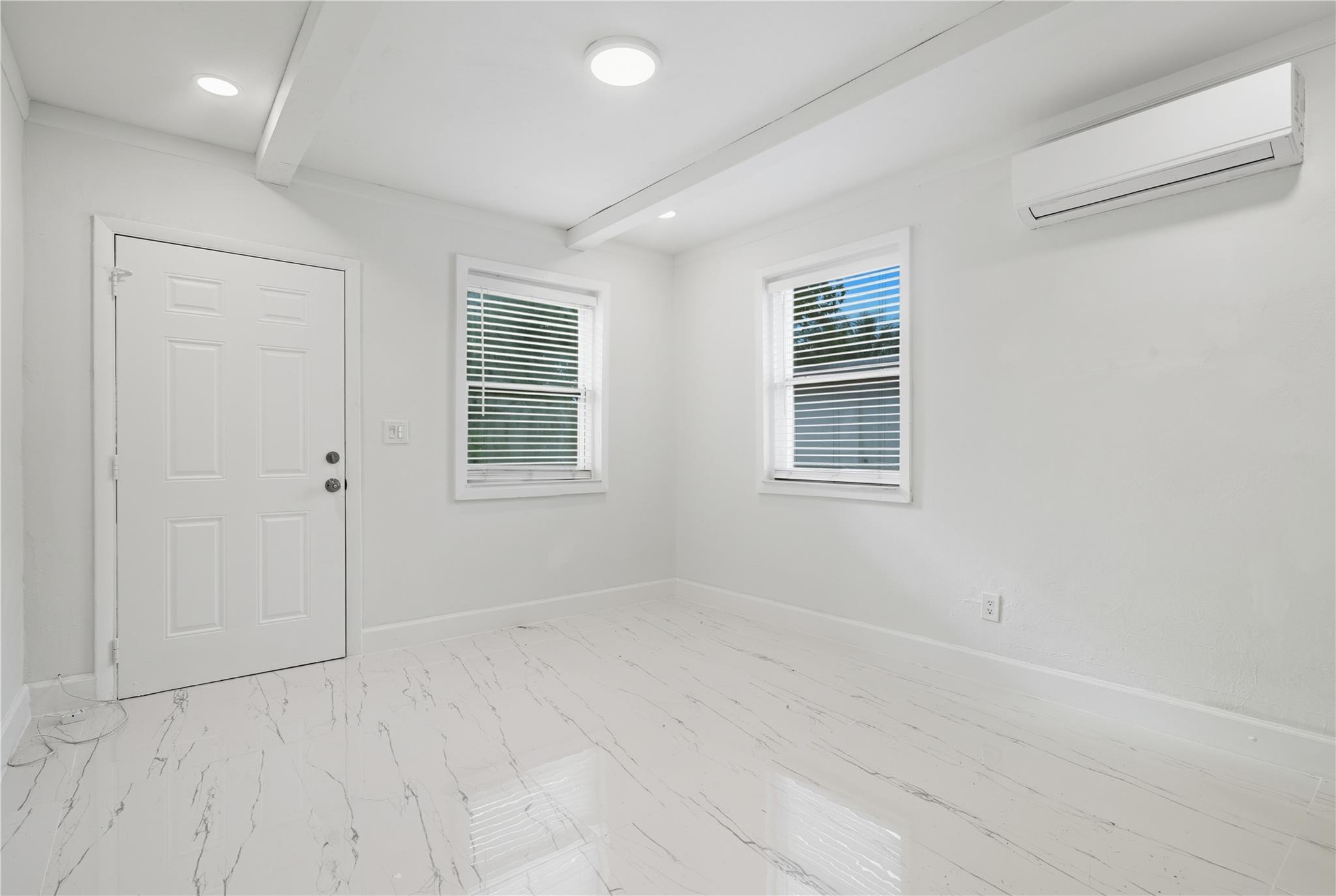 Gracewood 2 24-33 B - Residential