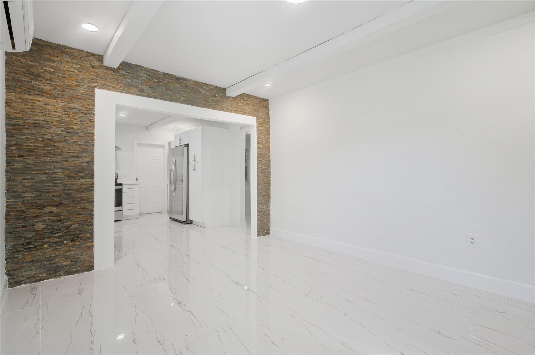 Gracewood 2 24-33 B - Residential