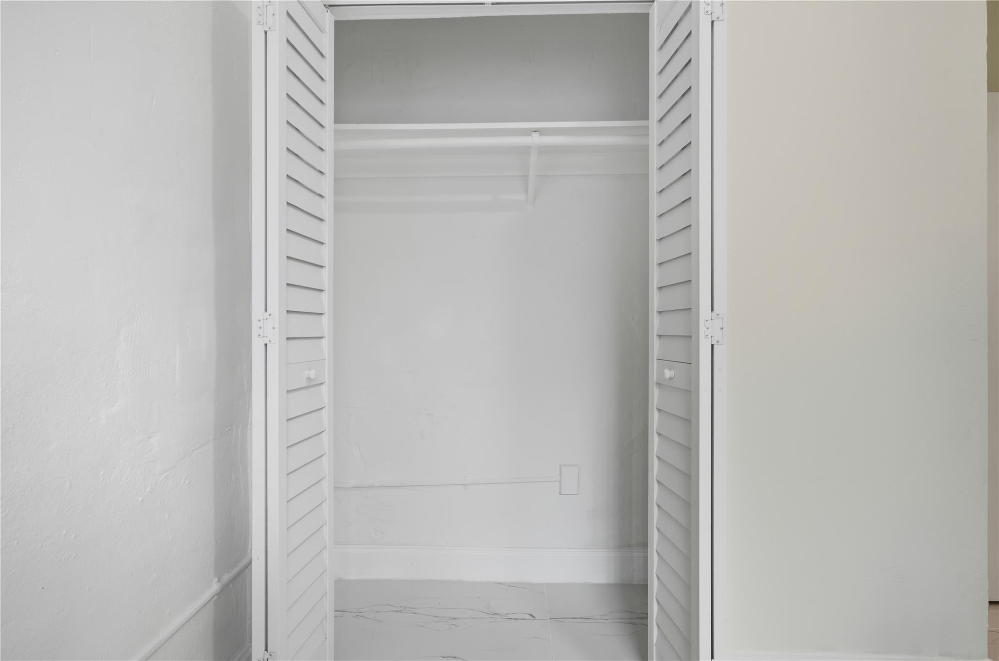 Gracewood 2 24-33 B - Residential