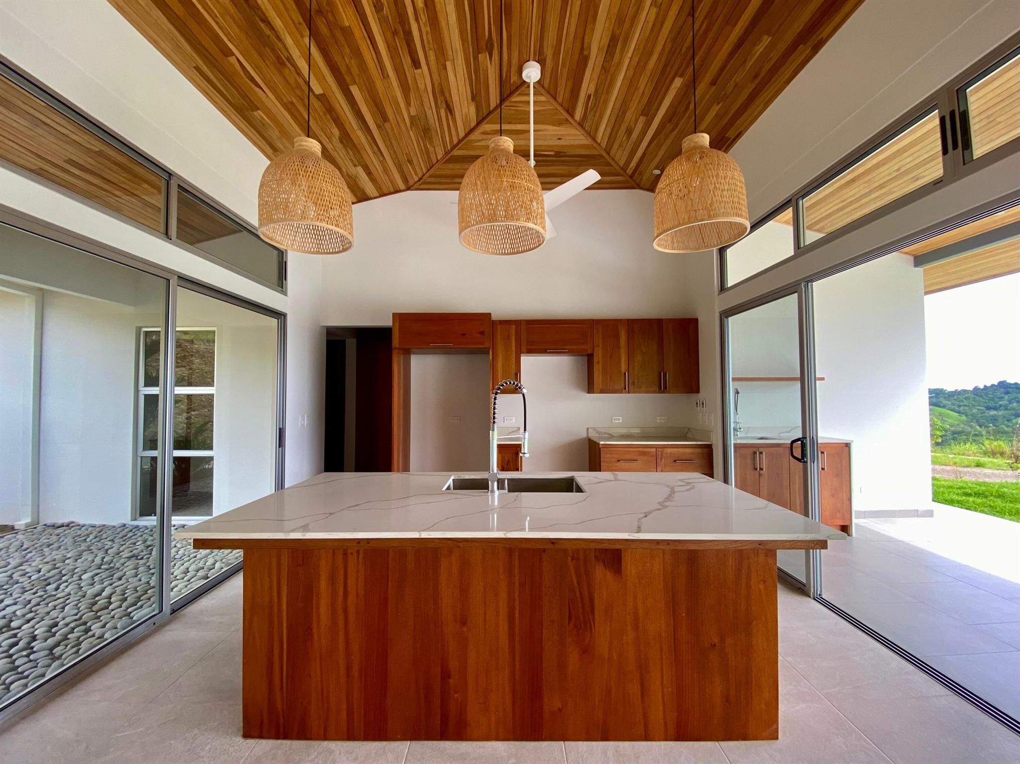 Chantales - Residential