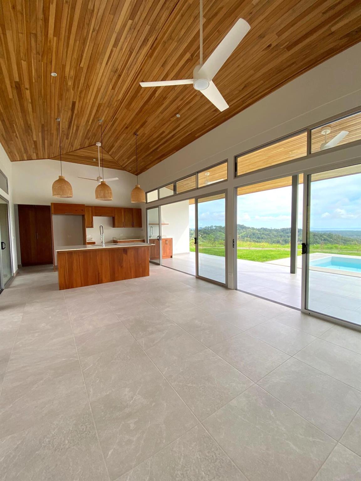 Chantales - Residential