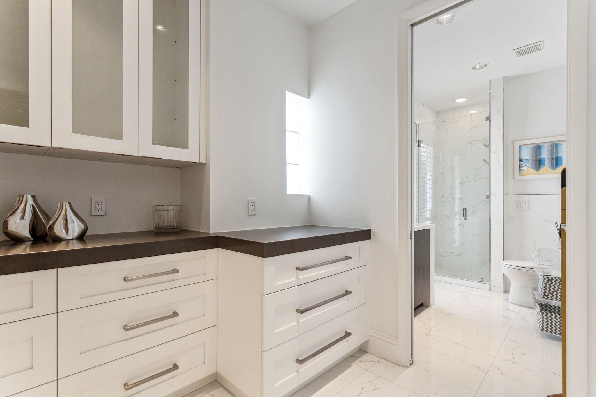 WOODFIELD HUNT CLUB - Residential