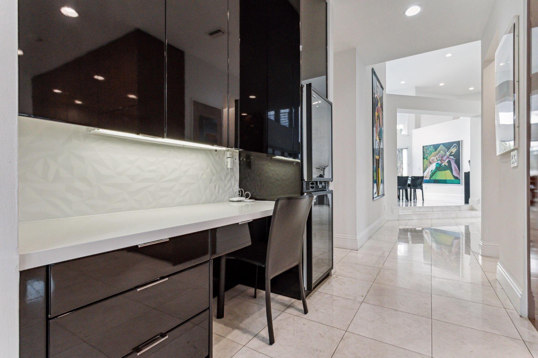 WOODFIELD HUNT CLUB - Residential