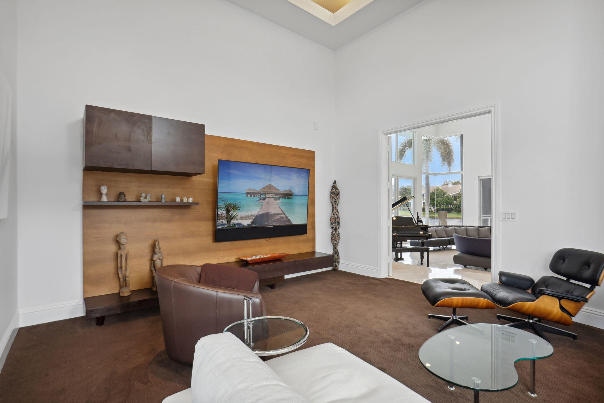 WOODFIELD HUNT CLUB - Residential