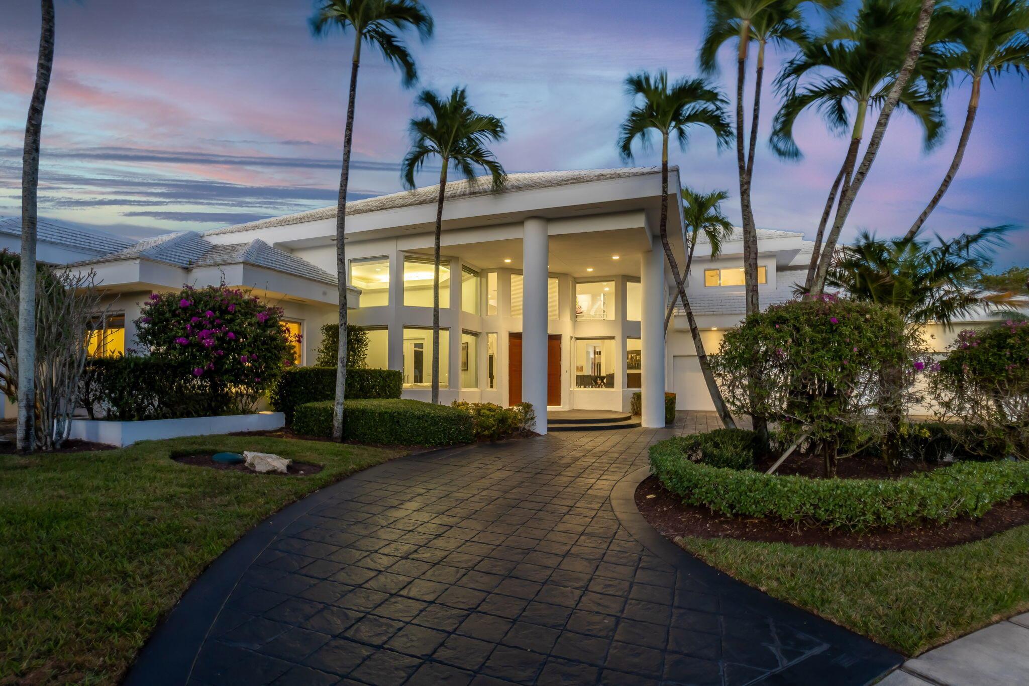 WOODFIELD HUNT CLUB - Residential